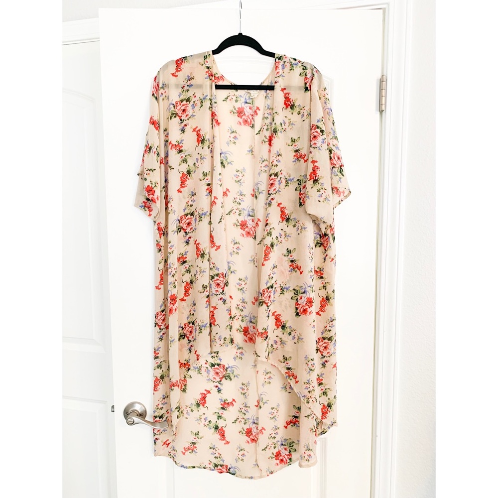 LA HEARTS floral kimono